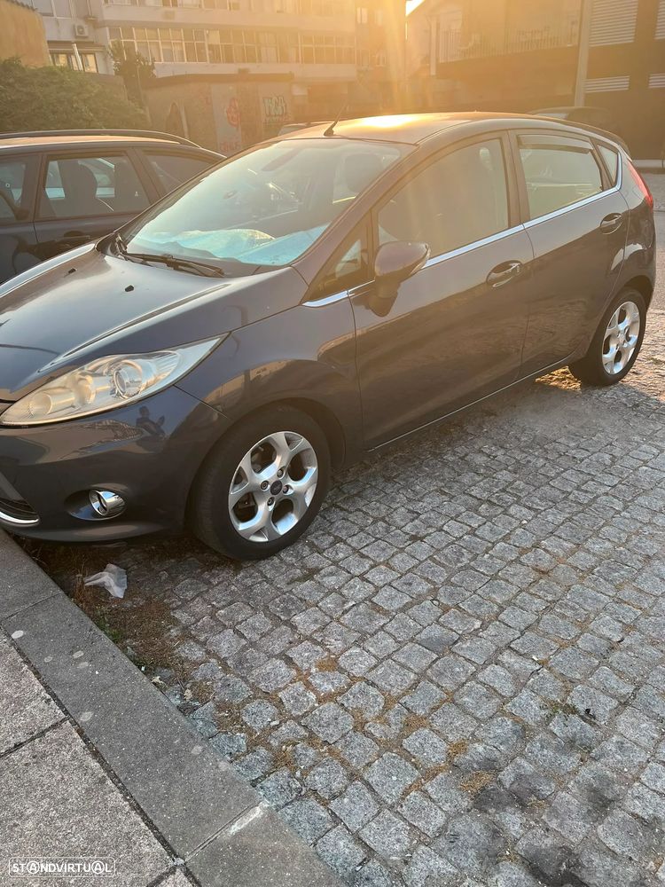 Ford Fiesta 1.4 TDCI Titanium - 6