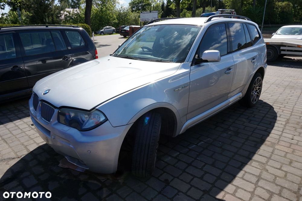 WENTYLATOR WIATRAK CHŁODNICY X3 E83 I LIFT 3.0 D  BMW 2006-2010 - 1