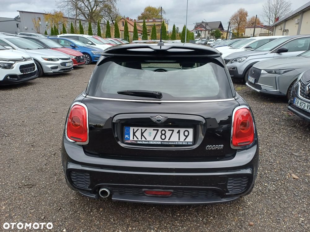 MINI Cooper John Works Trim - 5