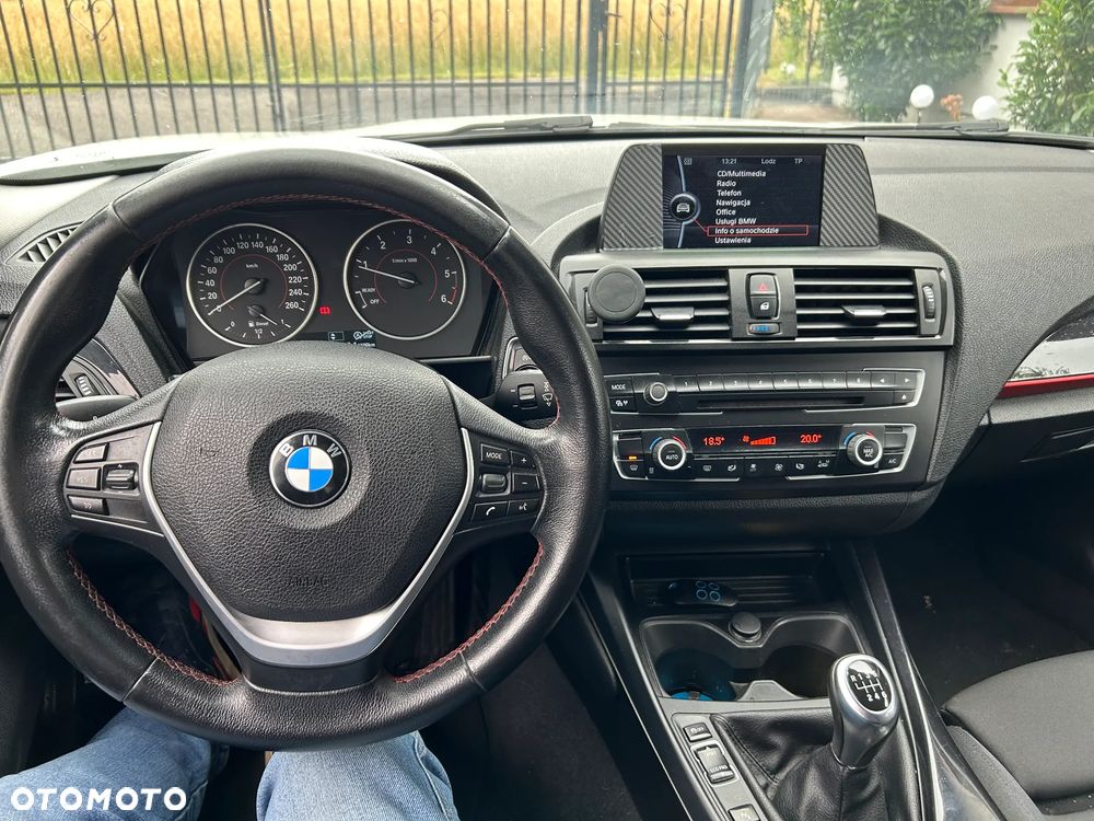 BMW Seria 1 120d xDrive Sport Line - 12