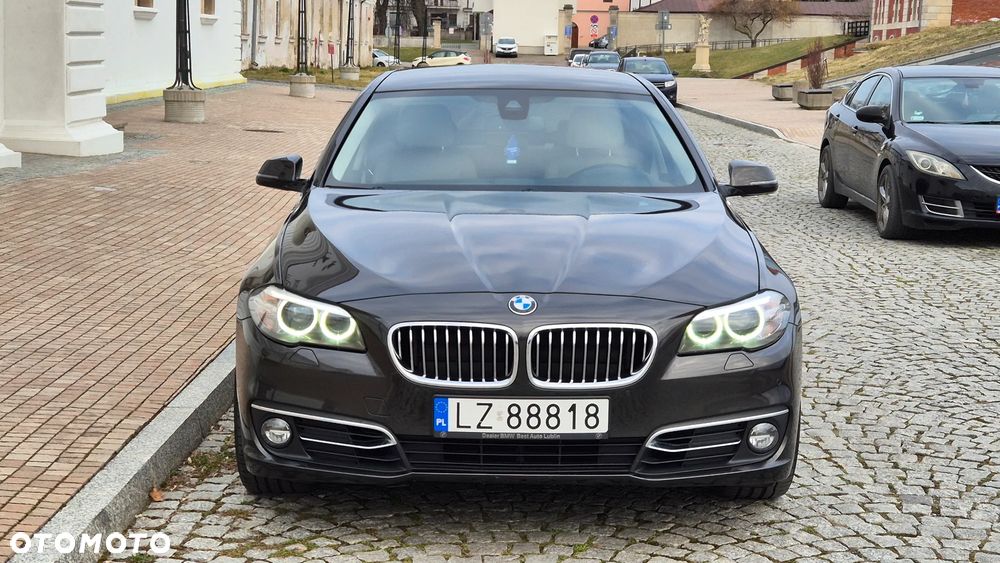 BMW Seria 5 520d Luxury Line - 11