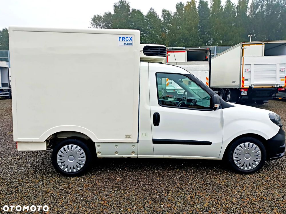 Fiat Doblo Chłodnia 90KM 2 zasilania chłodni - 4