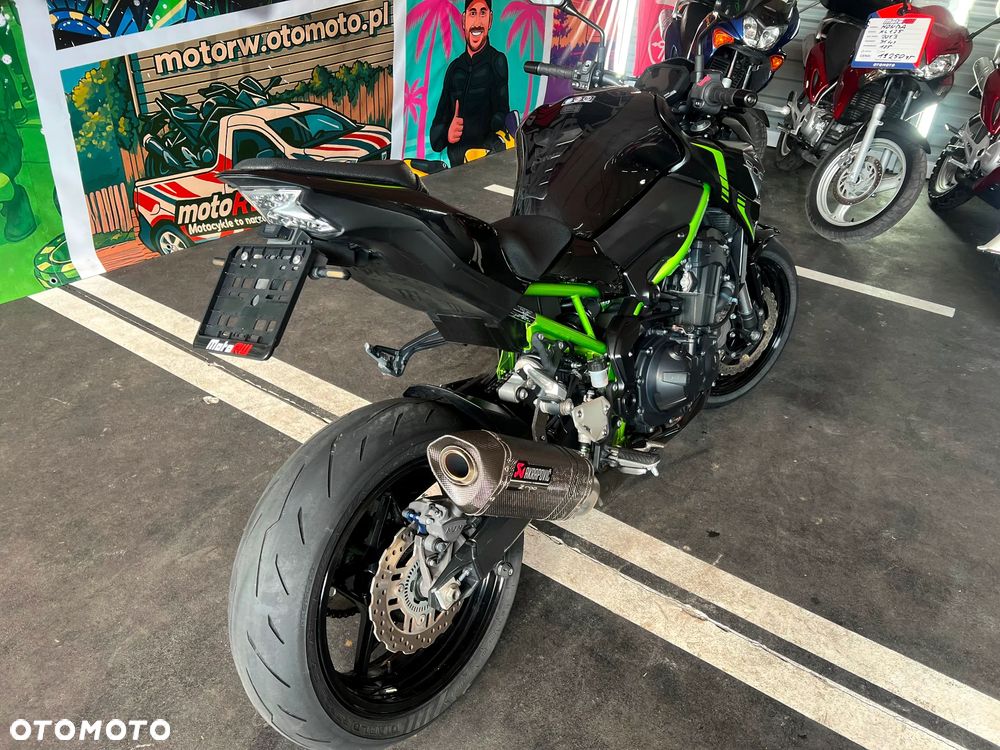 Kawasaki Z - 21