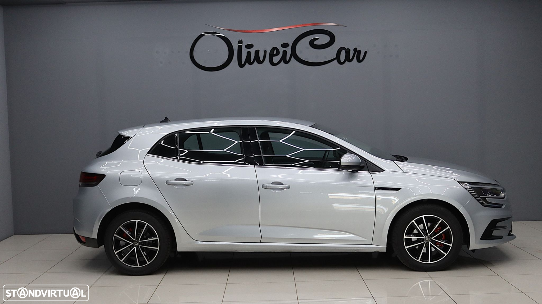 Renault Mégane 1.5 Blue dCi Limited EDC - 11