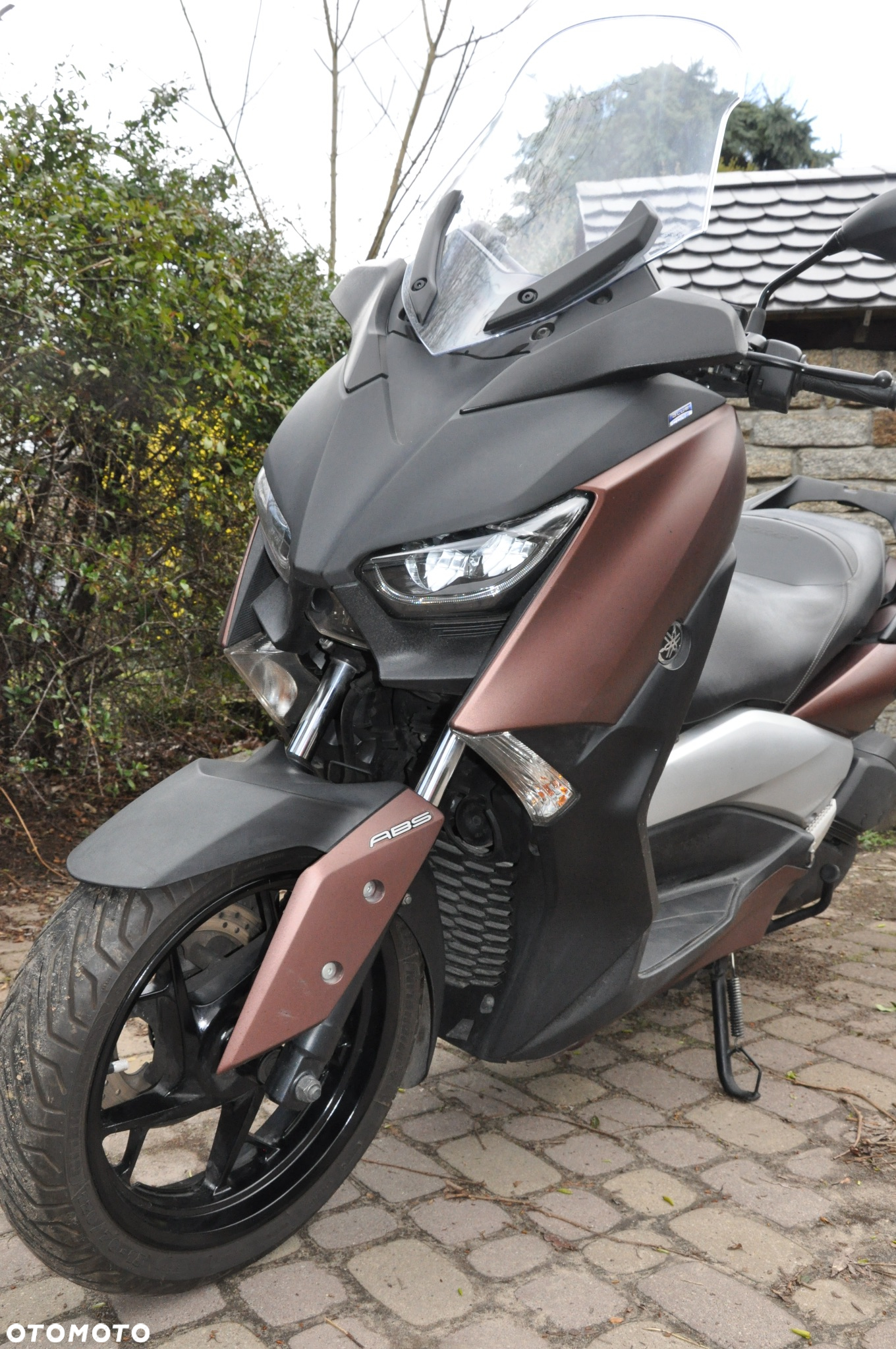 Yamaha X-max - 14