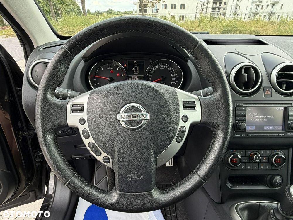 Nissan Qashqai - 22