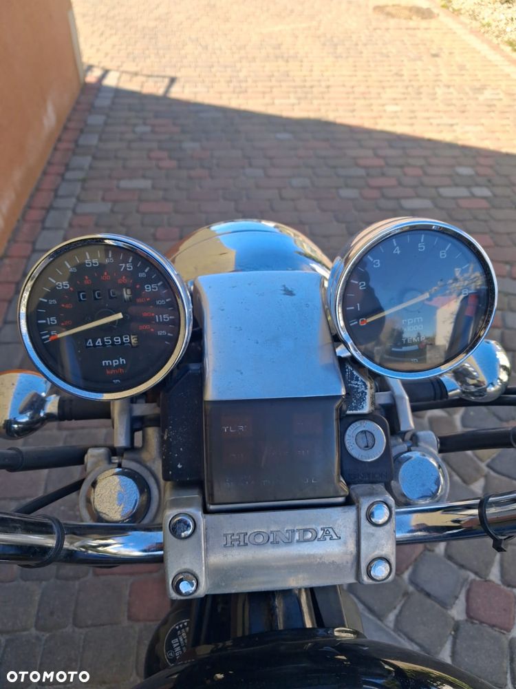 Honda Shadow - 11