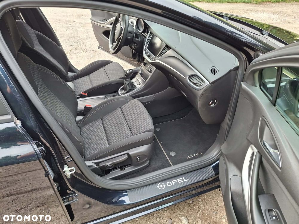 Opel Astra 1.6 D Start/Stop Edition - 9