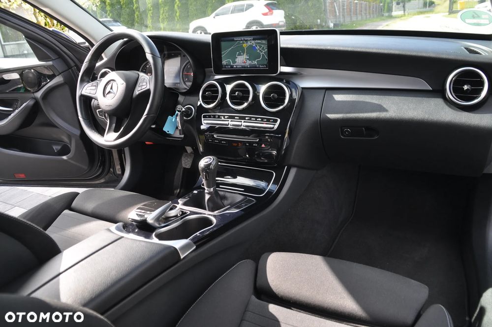 Mercedes-Benz Klasa C 200 (BlueTEC) d - 25