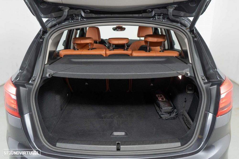 BMW 225xe Active Tourer Line Luxury - 25