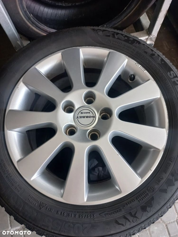 Audi A4 Limousine - 15