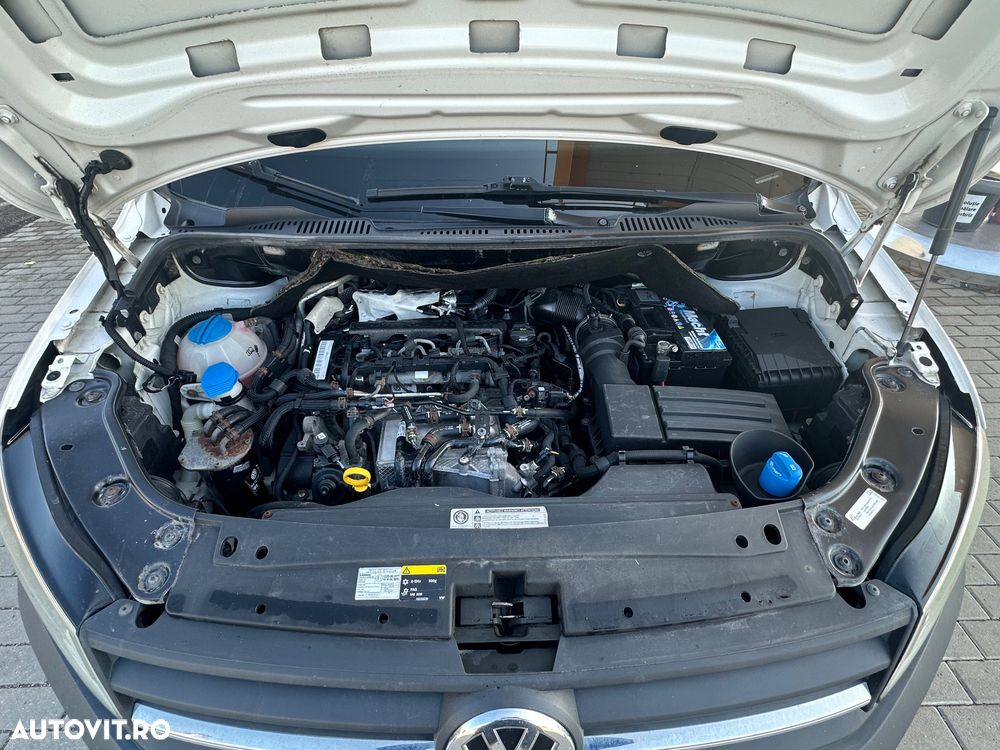 Volkswagen Caddy 2.0 TDI Comfortline DSG - 6