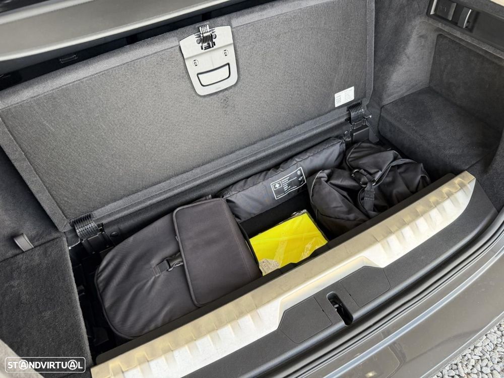 BMW 330 e Corporate Edition Auto - 44