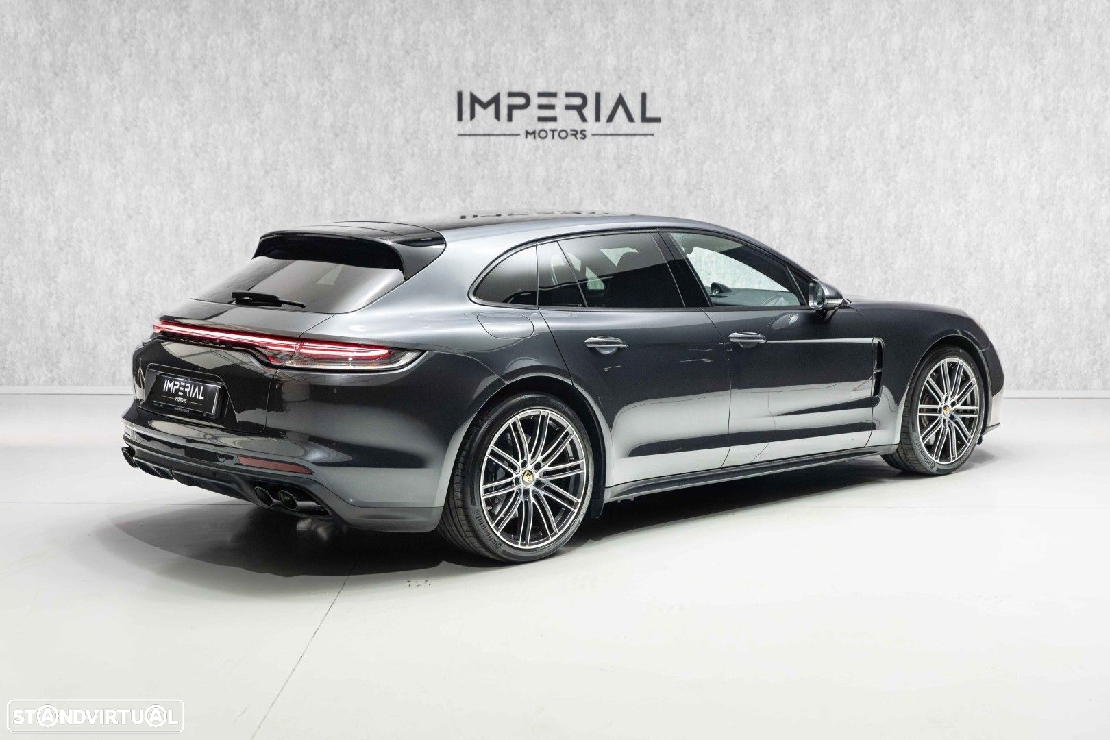 Porsche Panamera Sport Turismo 4 E-Hybrid Platinum Edition PDLS - 12