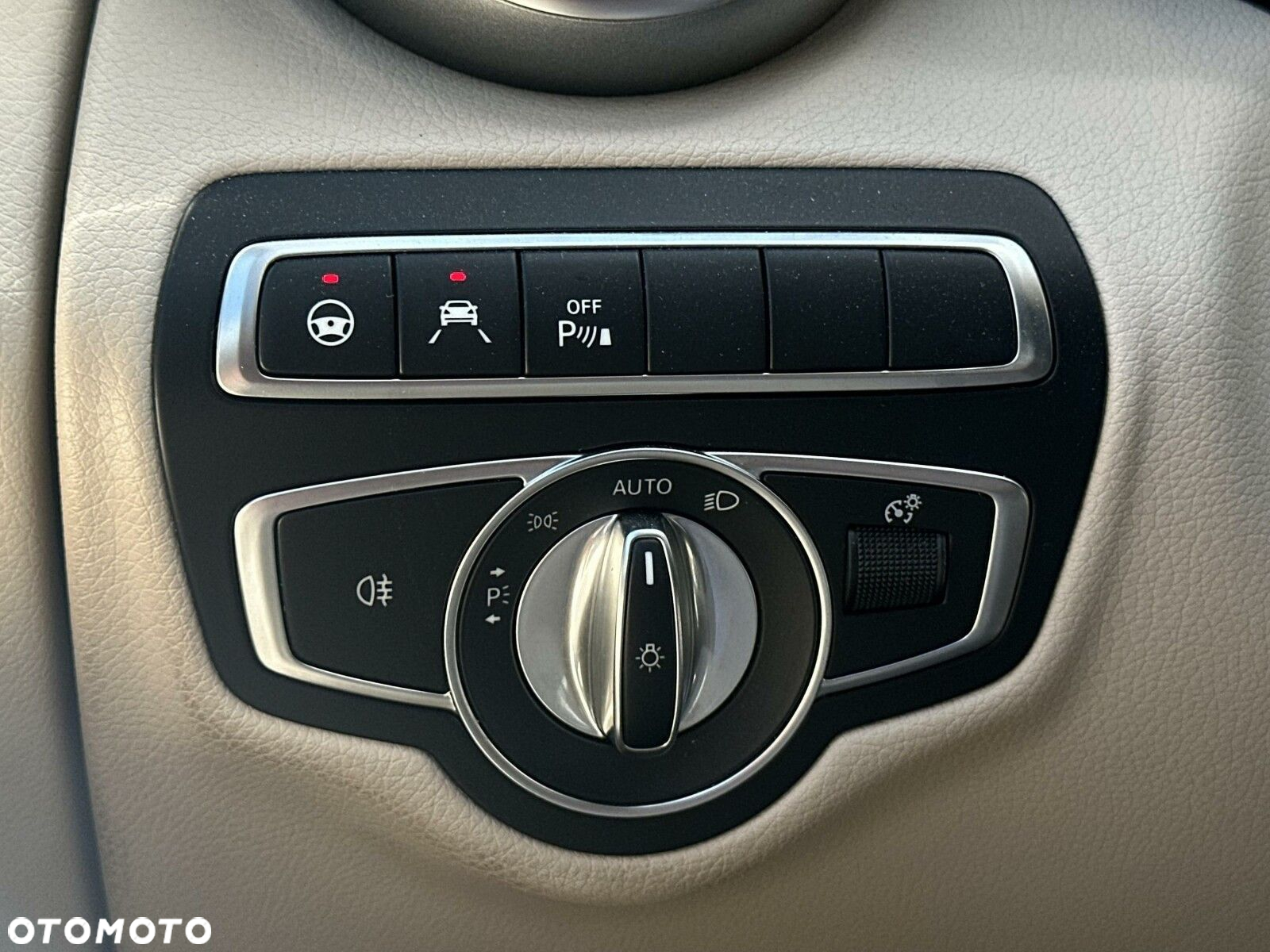 Mercedes-Benz GLC 250 4-Matic - 24