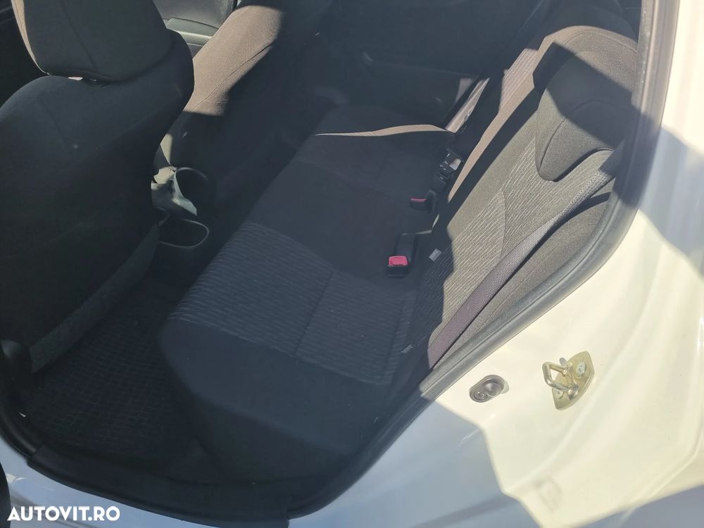 Toyota Yaris 1.0 VVT-i Comfort - 11