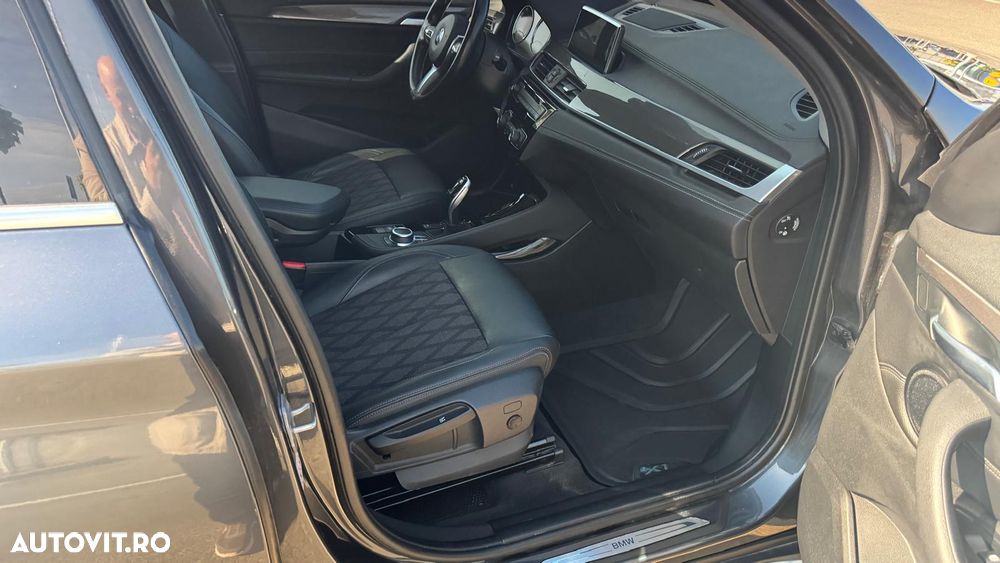BMW X1 sDrive18d AT - 12