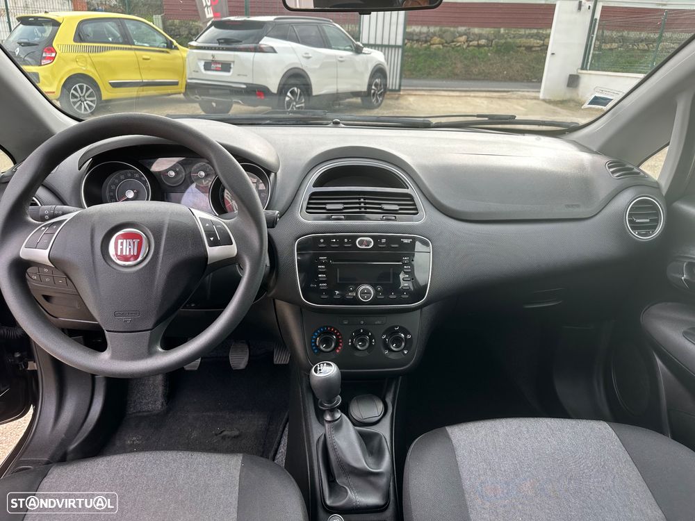 Fiat Punto 1.2 Lounge Start&Stop - 25
