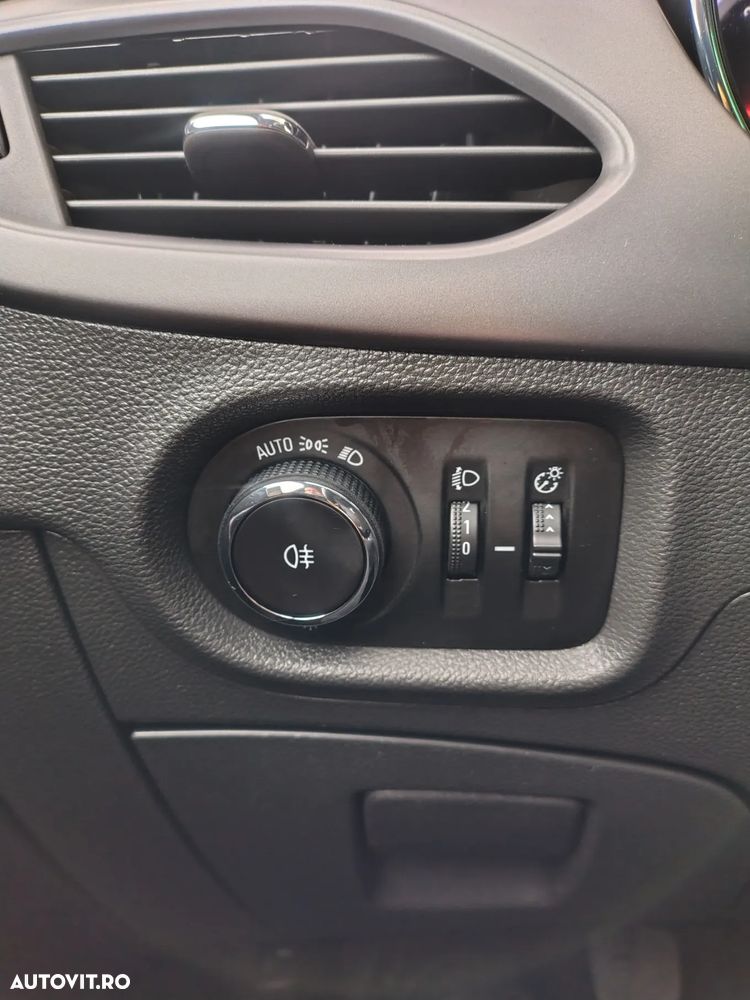 Opel Astra 1.6 D (CDTI) Sports Tourer Edition - 11