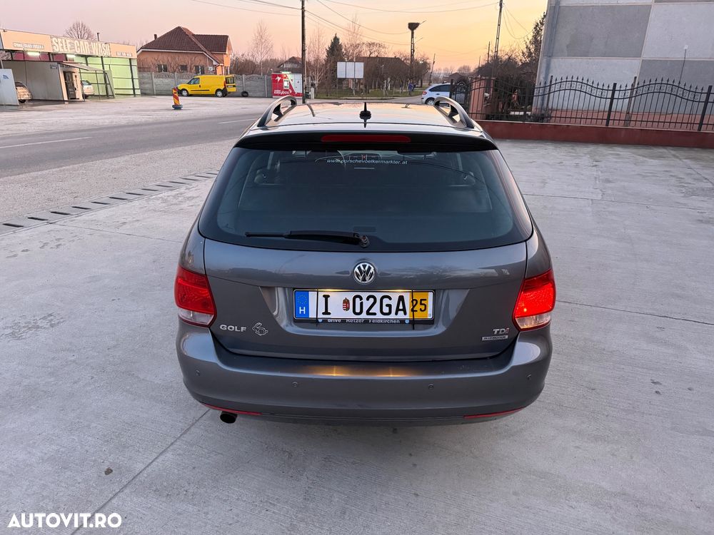 Volkswagen Golf 1.6 TDI BlueMotion Technology Trendline - 35