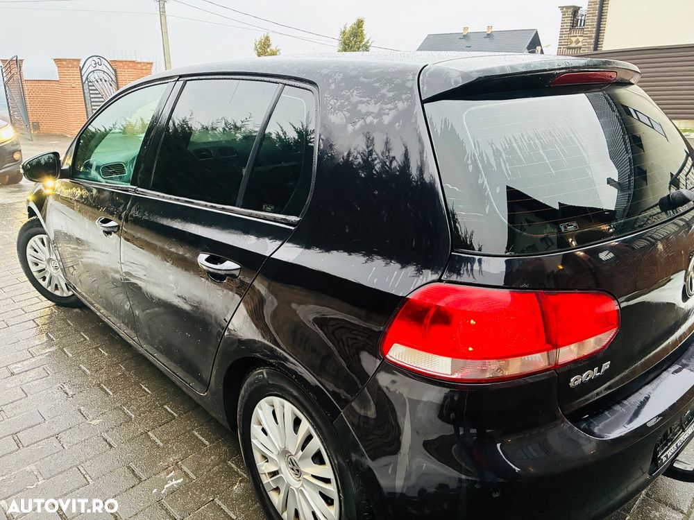 Volkswagen Golf - 5