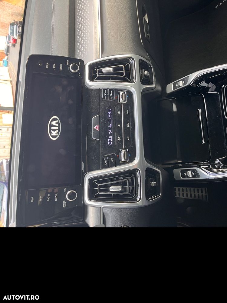 Kia Sorento - 26