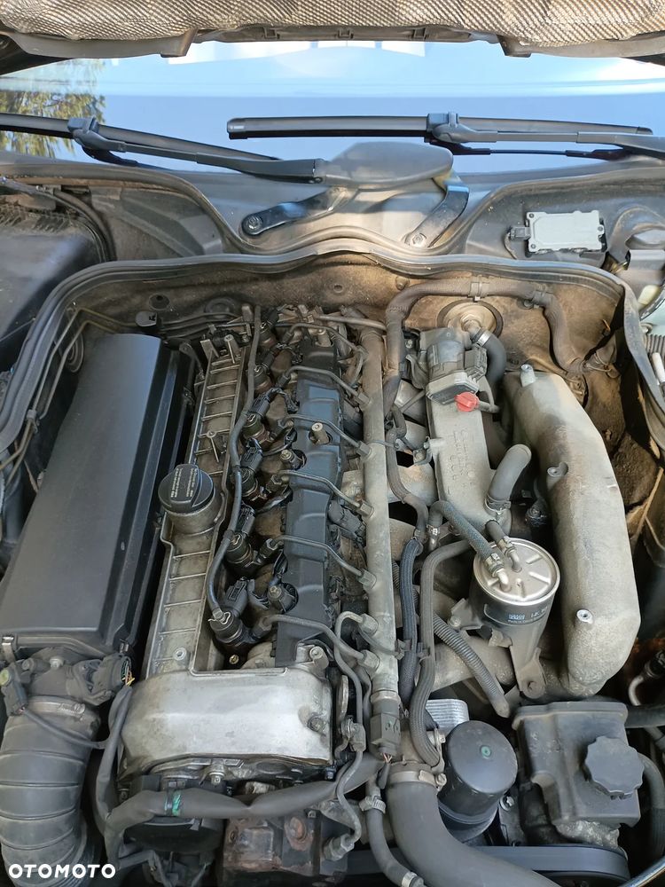 Mercedes-Benz Klasa E 320 CDI Avantgarde - 35