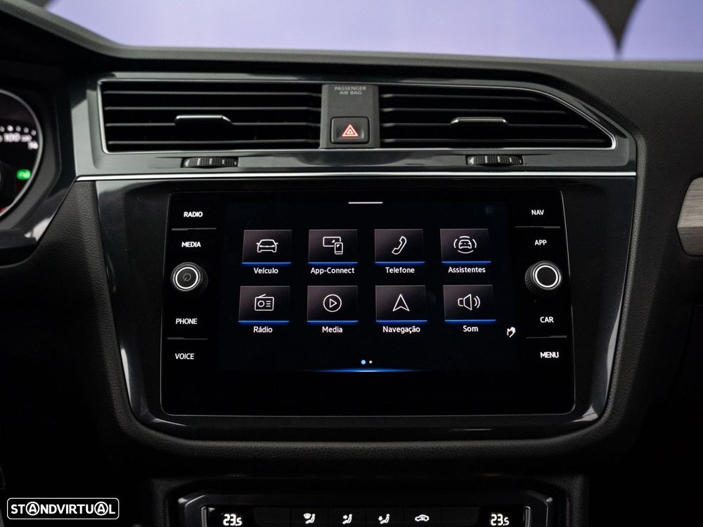 VW Tiguan Allspace 2.0 TDI Confortline DSG - 29