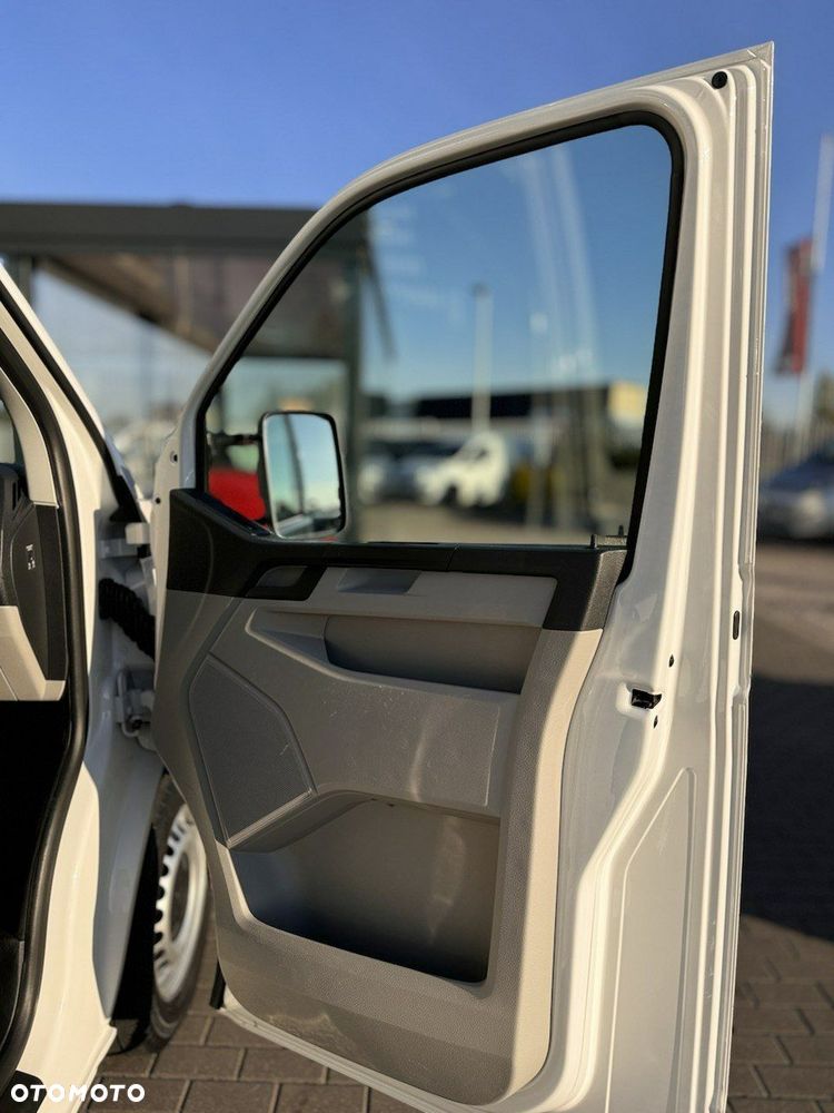 Volkswagen Transporter - 23