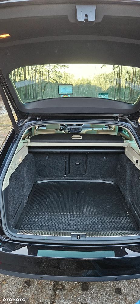 Skoda Superb 2.0 TDI Style DSG - 25