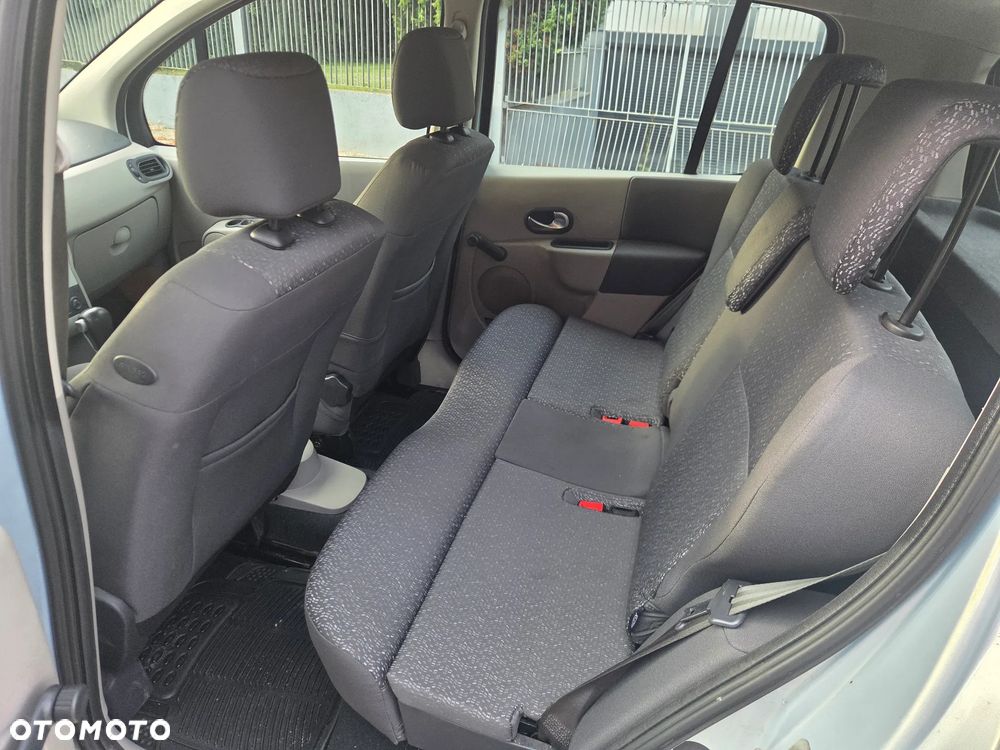 Renault Modus - 13