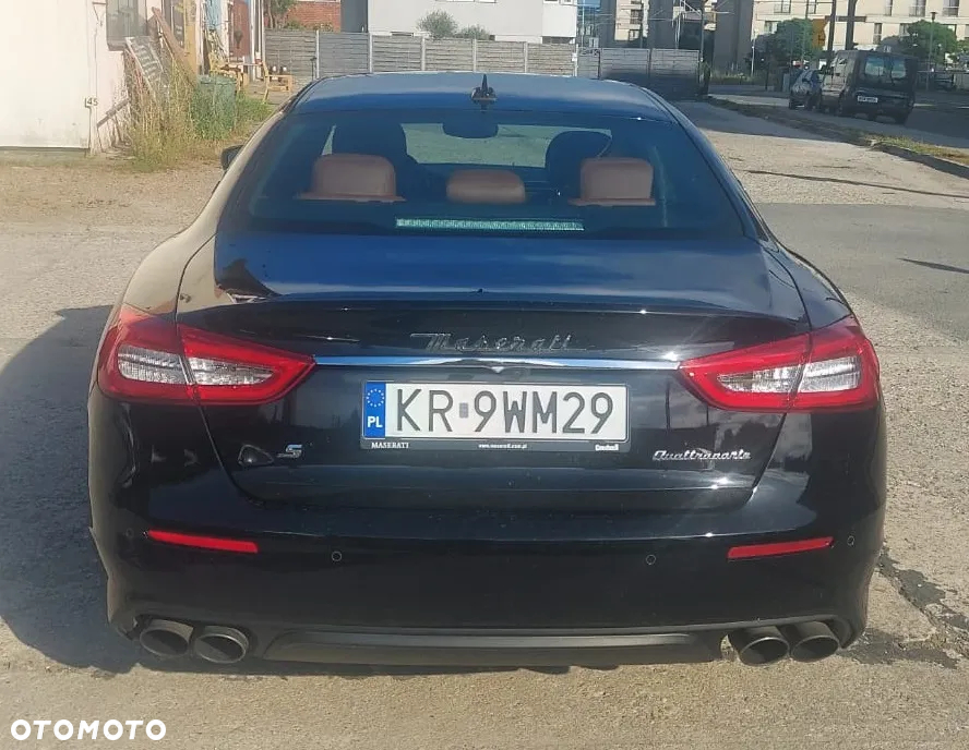 Maserati Quattroporte S - 9