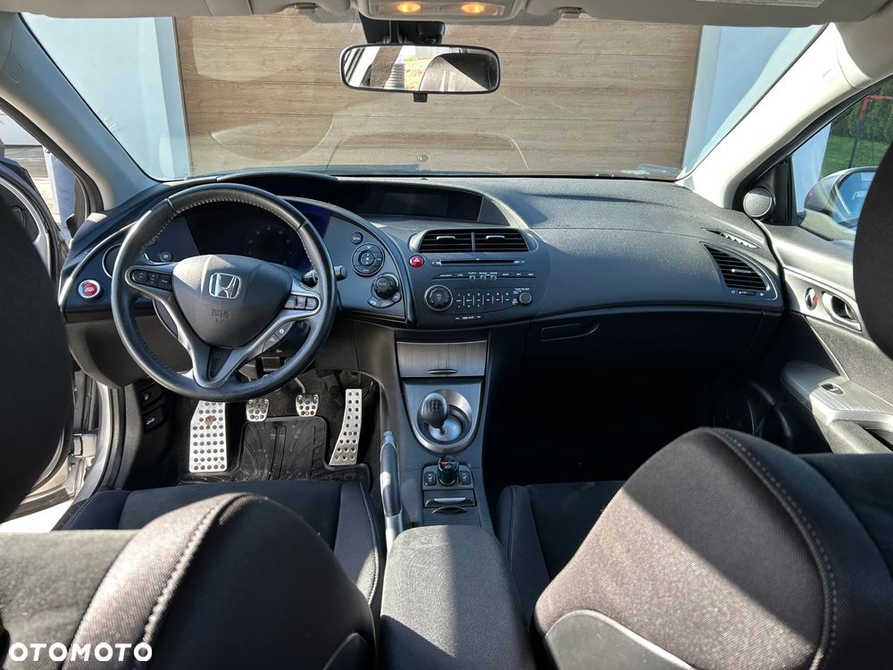 Honda Civic 1.4 Base / S - 10