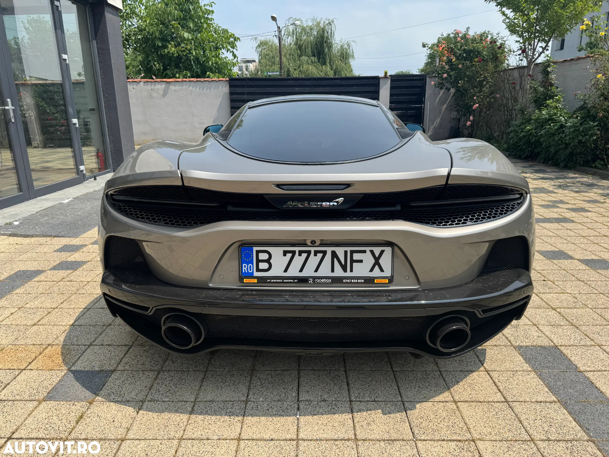 McLaren GT Standard - 7