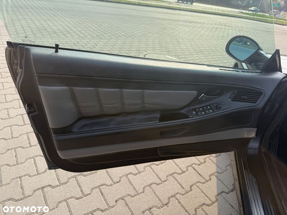 BMW Seria 8 - 12