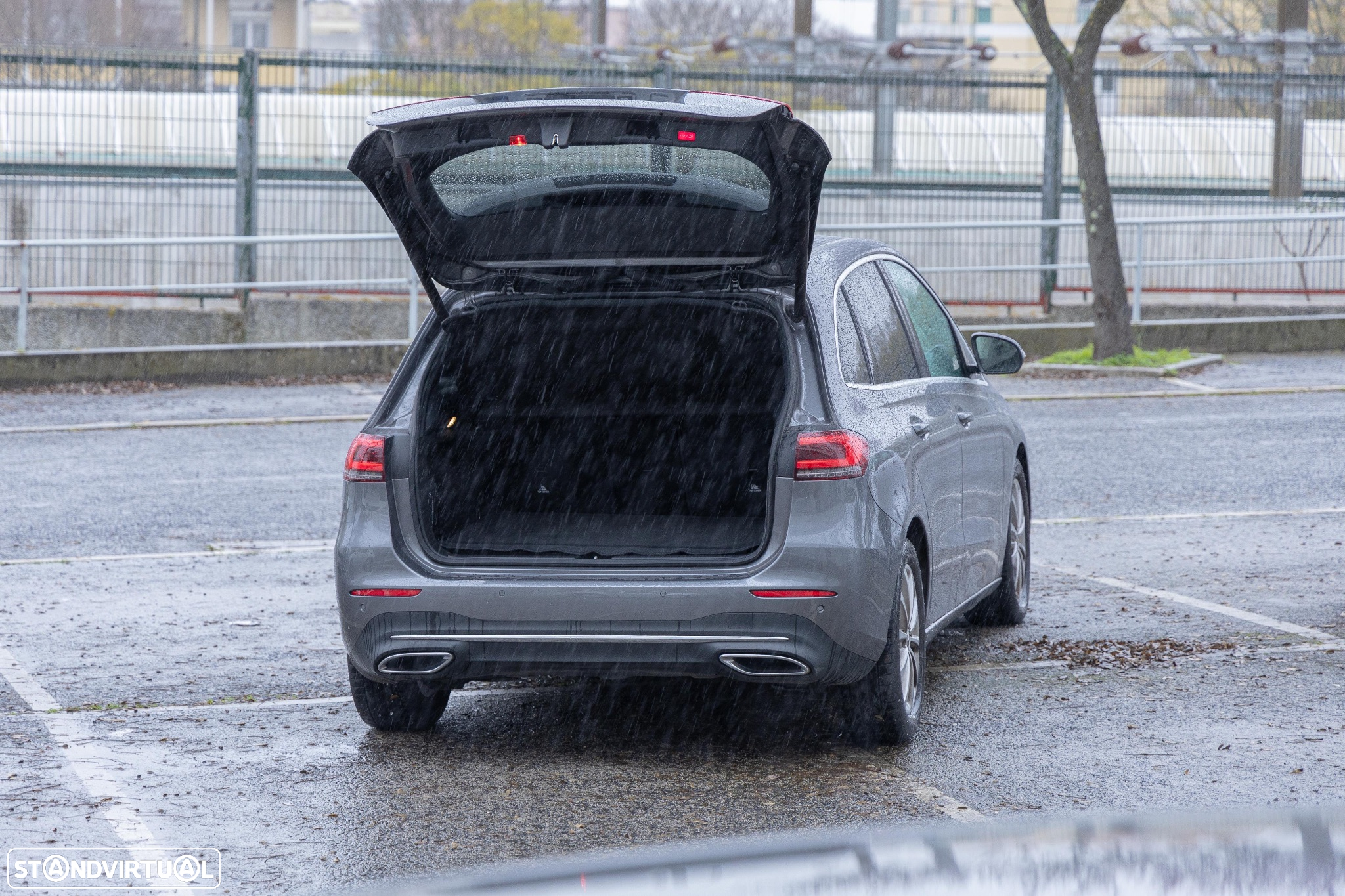 Mercedes-Benz B 180 d Progressive Aut. - 30