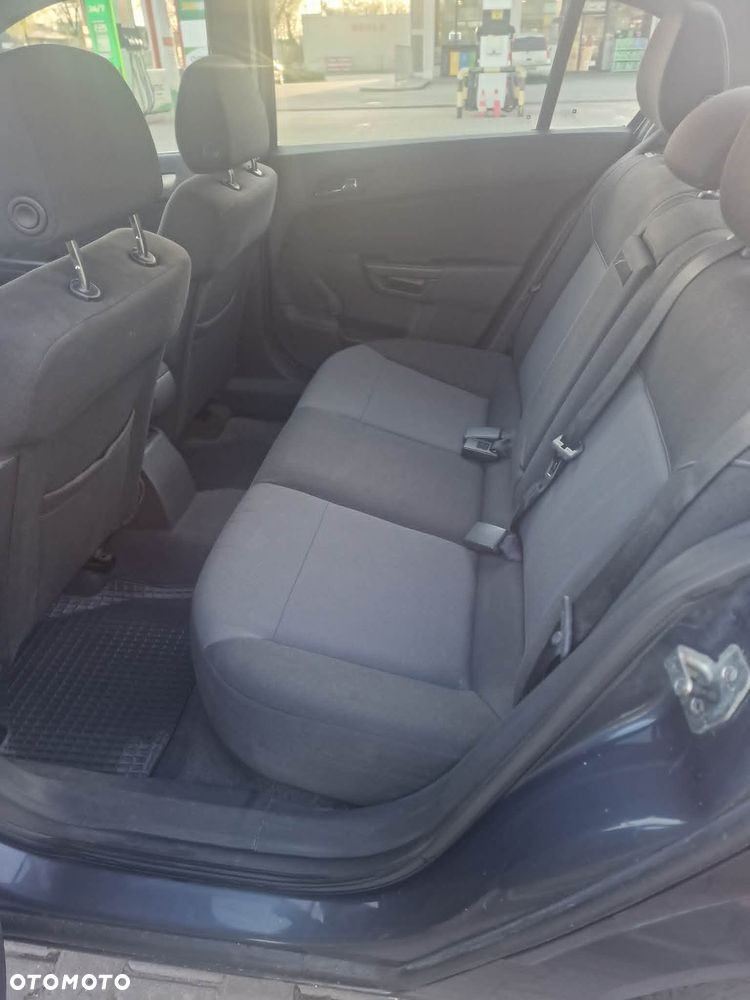 Opel Astra 1.8 Enjoy - 9
