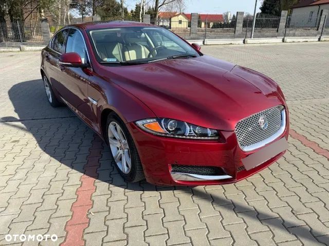 Jaguar XF 3.0 T AWD Premium Luxury - 1