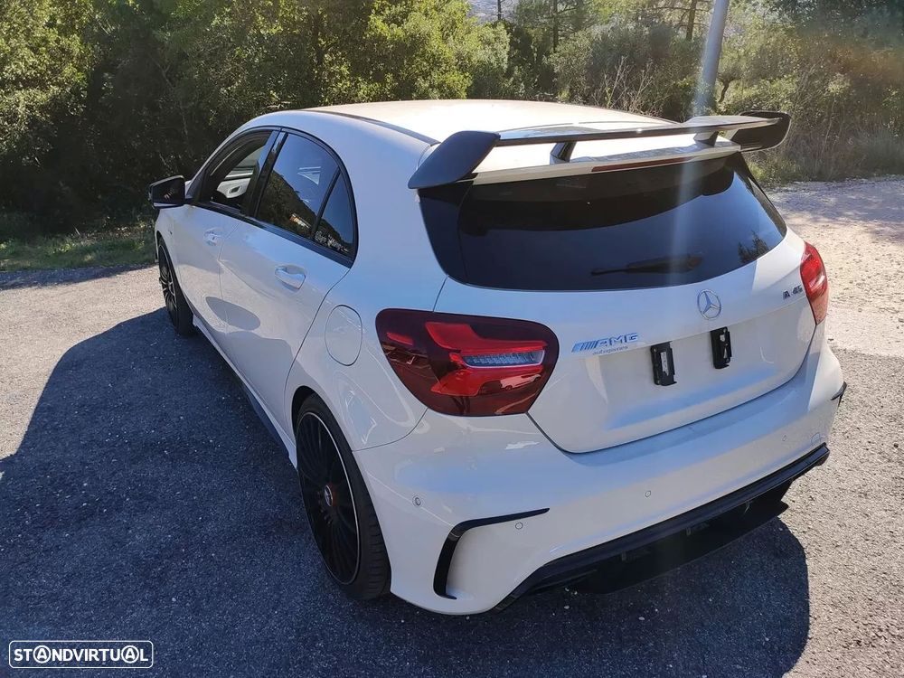 Mercedes-Benz A 45 AMG 4-Matic - 11