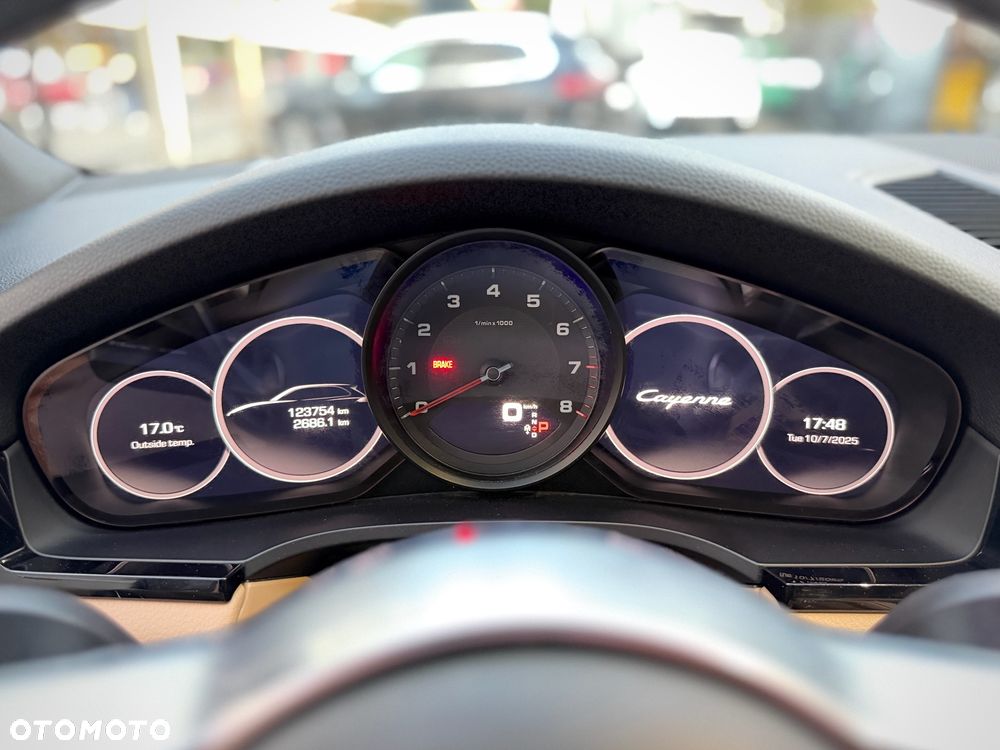 Porsche Cayenne Platinum Edition - 29