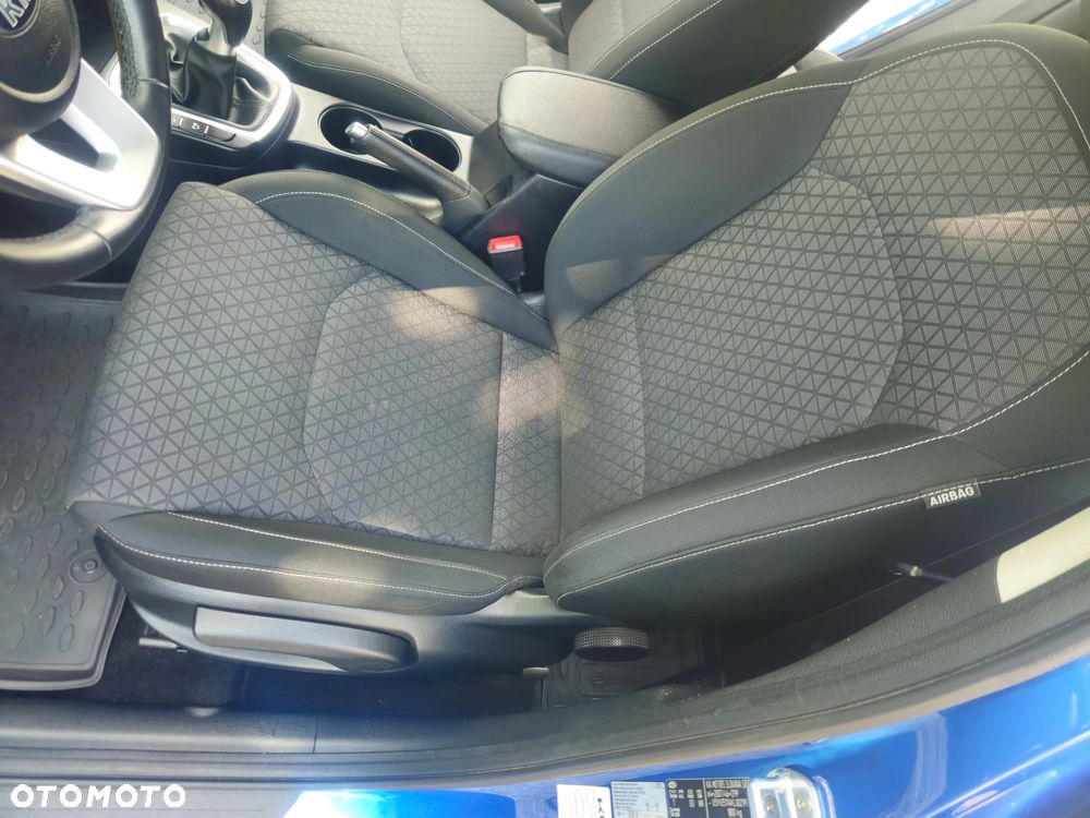 Kia Ceed 1.0 T-GDI 120 OPF Vision - 24