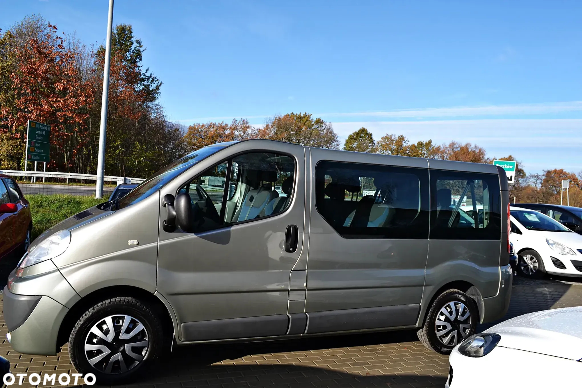 Renault Trafic 2.0 dCi 115 Combi L2H1 - 2