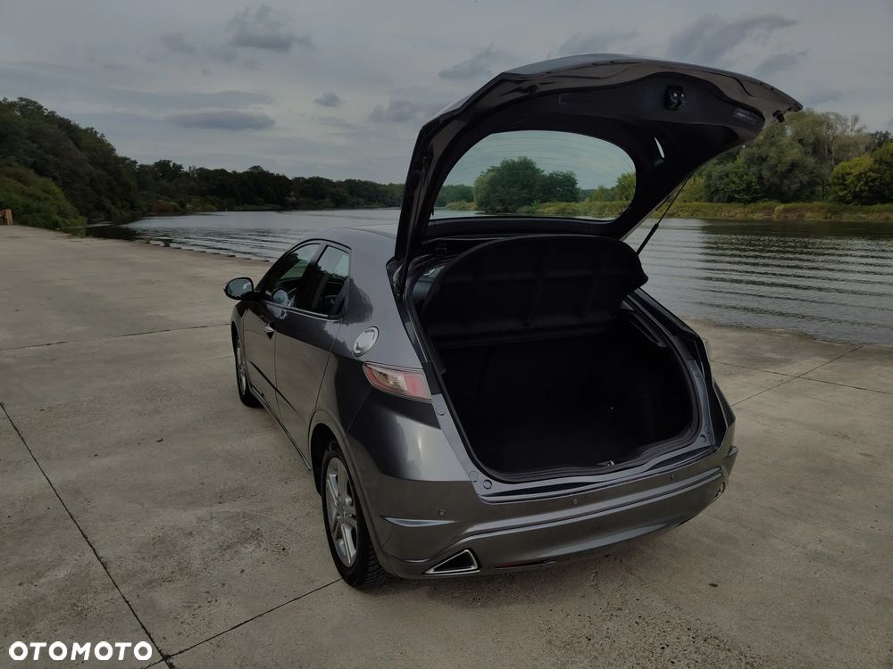 Honda Civic 1.4 i-VTEC Sport 40 Jahre Edition - 11