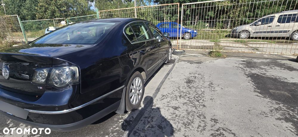 Volkswagen Passat 1.4 TSI Comfortline - 5
