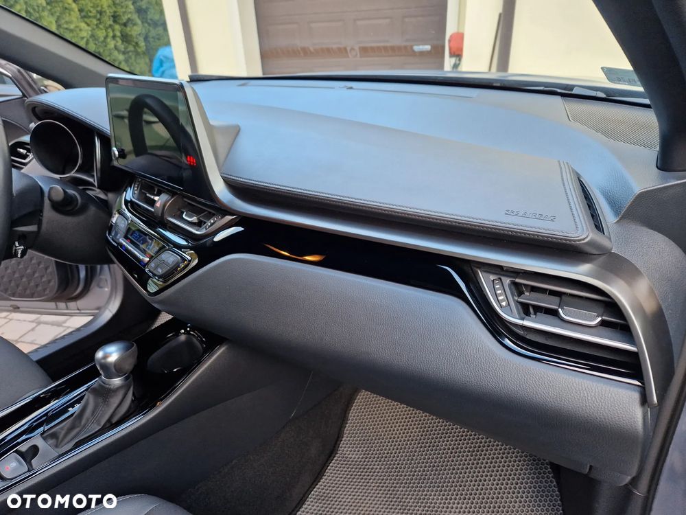 Toyota C-HR 1.8 Hybrid GPF Style - 17