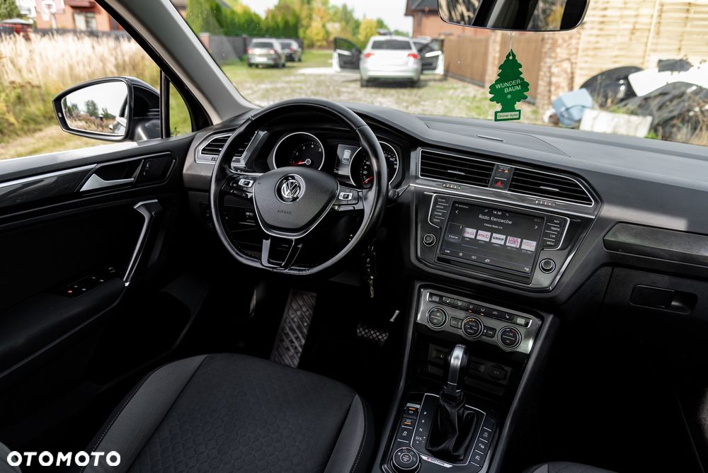 Volkswagen Tiguan 2.0 TSI 4Motion DSG Sport & Style - 24