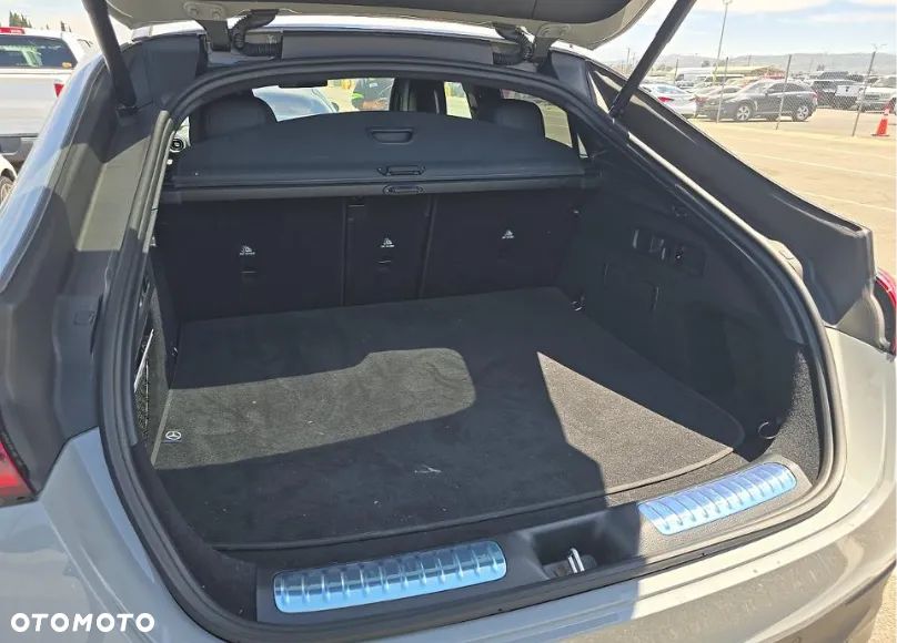 Mercedes-Benz GLC 300 4Matic 9G-TRONIC Edition AMG Line - 11