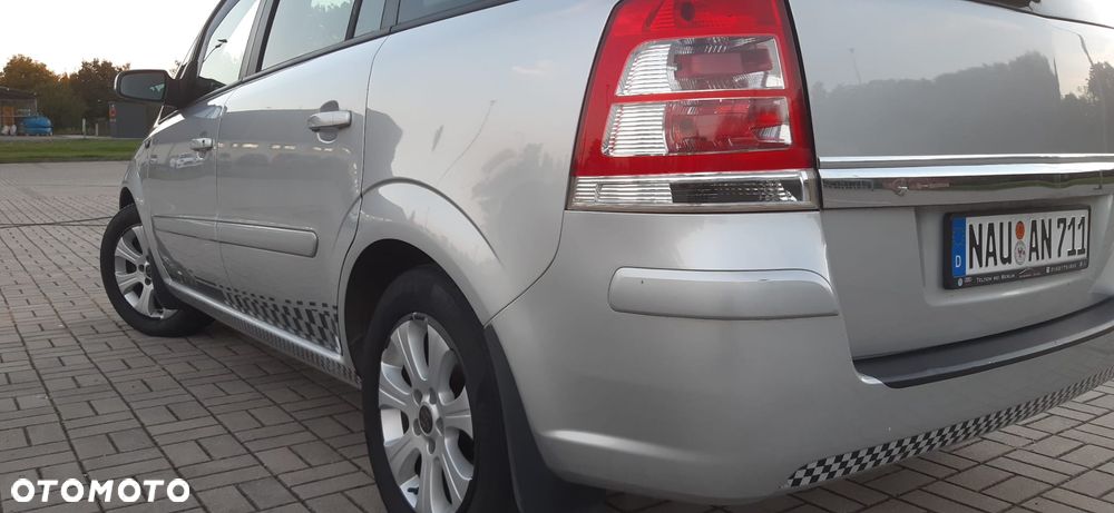 Opel Zafira - 6