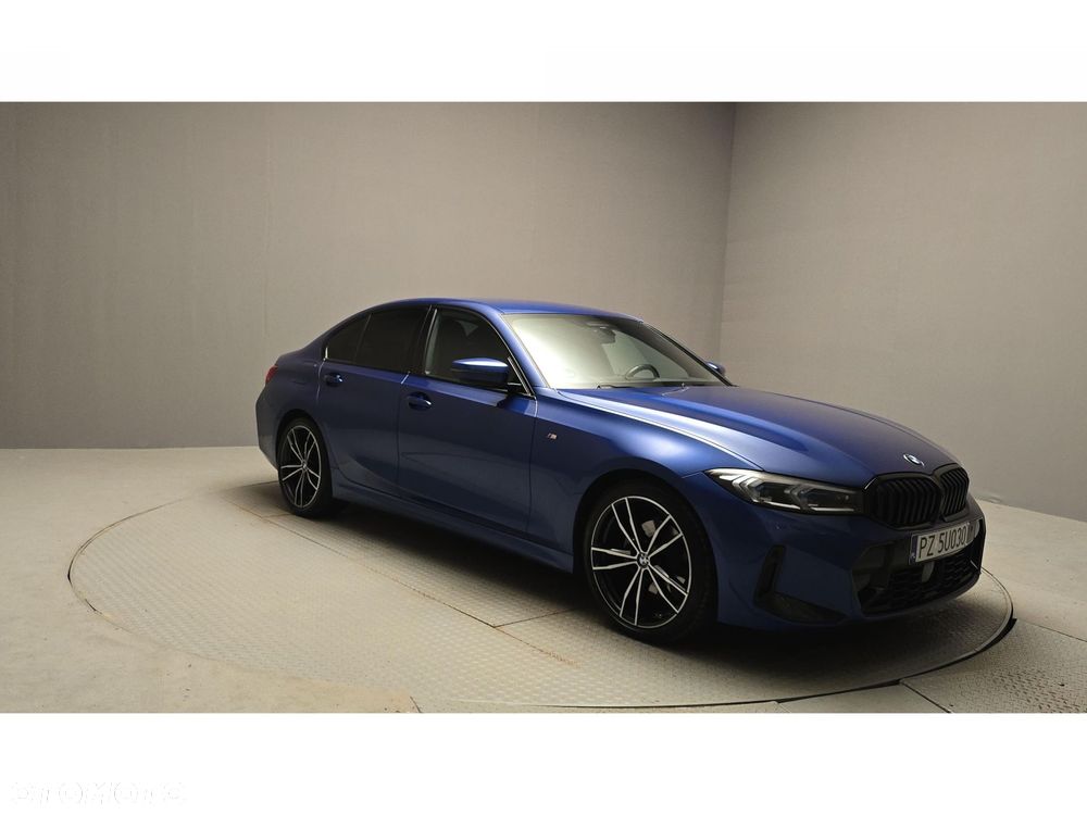 BMW Seria 3 320d xDrive mHEV M Sport sport - 7
