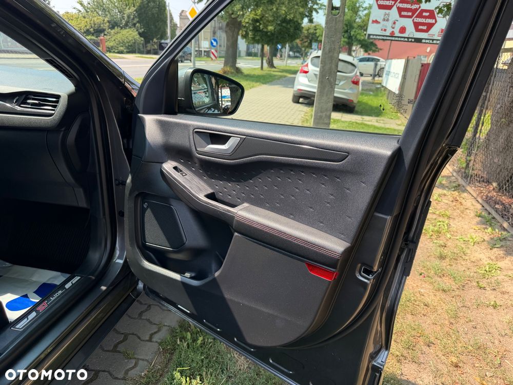 Ford Kuga 2.0 EcoBlue 4x4 ST-LINE X - 29